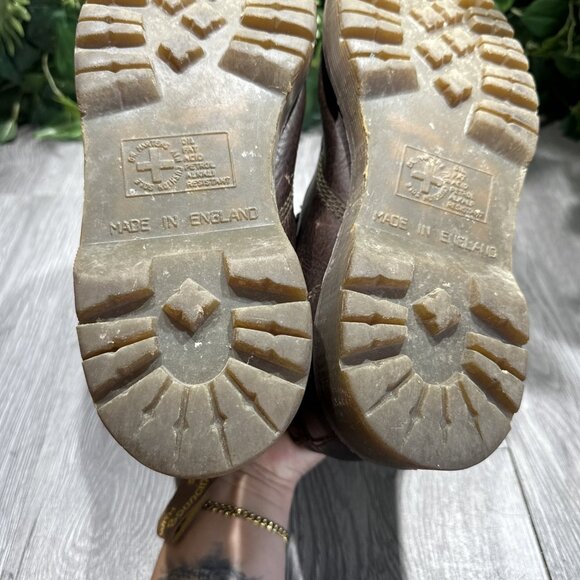 Dr Doc Martens Boots Leather Air Wair Made England UK 8 US 9 Chunky Bounce Soles main image 9